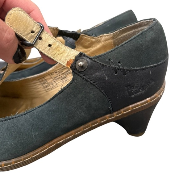 Vintage Dr. Martens Heels size 9 - Picture 4 of 17